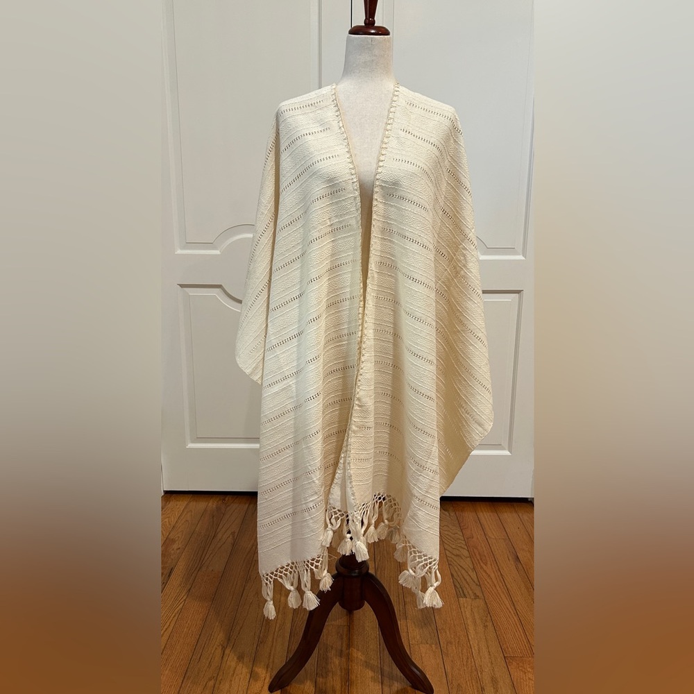 Traditional pedal Loom Ruana from Oaxaca, Mex. Mexican shawl!!